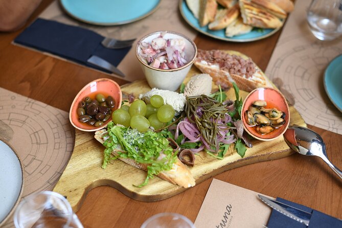 3-Hour Zadar Food Tasting Tour - Široka ulica and Soparnik near Roman Forum Square