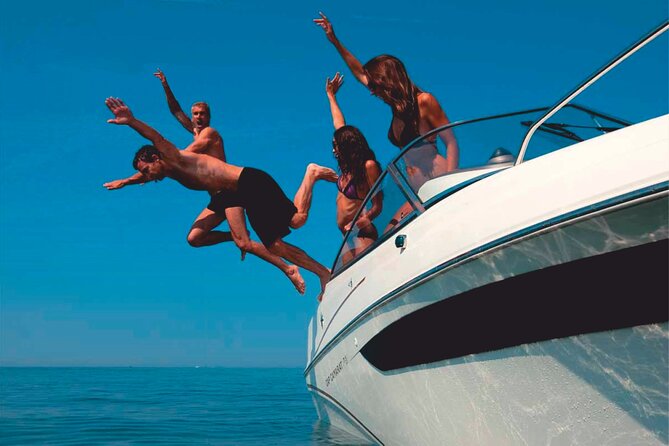 4h / 6h / 8h Elaphite Islands Tour with 6.5m/21FT SunDeck Boat - Price and value for a small private group