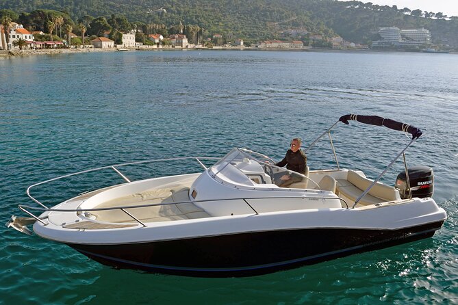 4h trip from Dubrovnik to the Elafiti islands with Atlantic 750 - 4 Hours On The Atlantic 750: A Smart Way To See The Elafiti Islands
