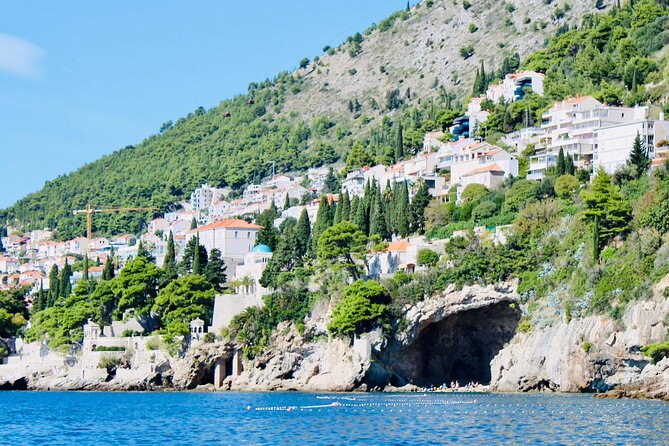 50-minute Panoramic Cruise of Dubrovnik with English Audio Guide - Dubrovnik City Walls from the sea: the angle you cannot get on land