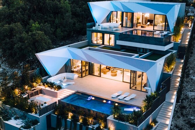 8 -day Private Villa and yacht cruise combo Croatia Tour - Korčula villa base, plus the transport you actually use