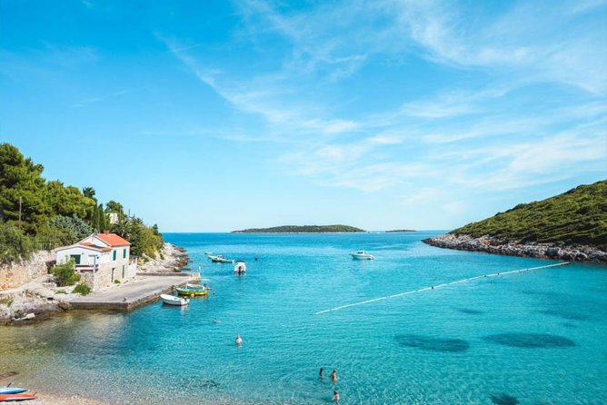 All-inclusive Gastro Blue Cave Tour from Split - Snorkeling gear, towels, and small details that improve your whole day