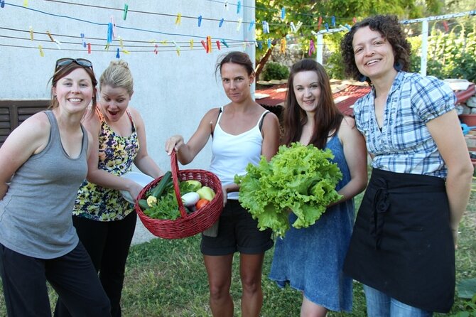Authentic Garden to Table Cooking Class in Dubrovnik Countryside - Meal Time, Wine, and What You Actually Get to Sit Down With