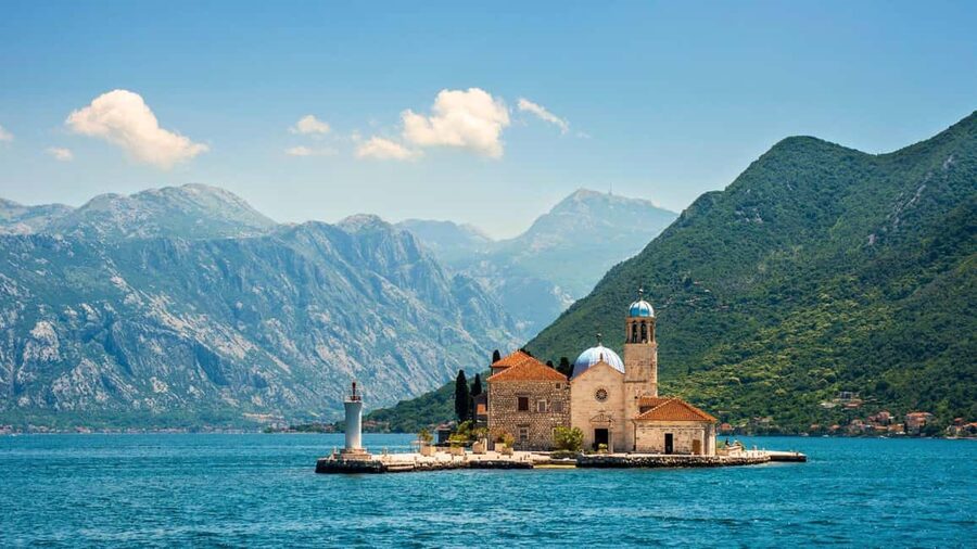 Best of Montenegro - Kotor Bay with opt island (Small Group) - Getting picked up from Dubrovnik and why the logistics matter