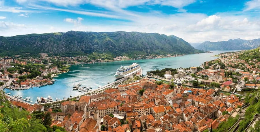 Best of Montenegro - Kotor Bay with opt island (Small Group) - Verige Strait photo stop: 10 minutes well spent