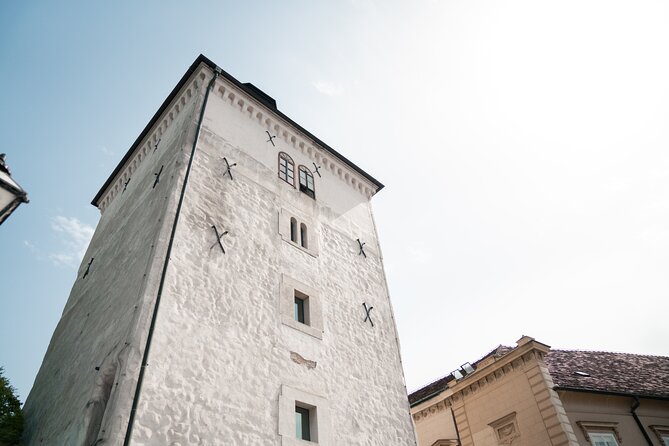 Best of Zagreb with the WW2 Tunnels - Timing and walking reality: 2.5 hours with possible shorter finishes