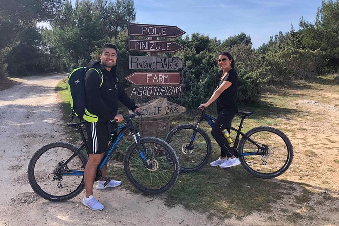 Bike Experience through Kamenjak - Cycling Cape Kamenjak from Pula: the setting that makes it worth it