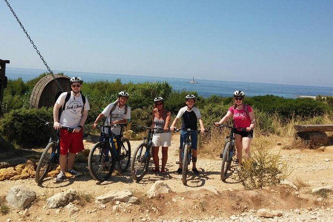 Bike Experience through Kamenjak - Cliffs, caves, and optional jumps at Kamenjak
