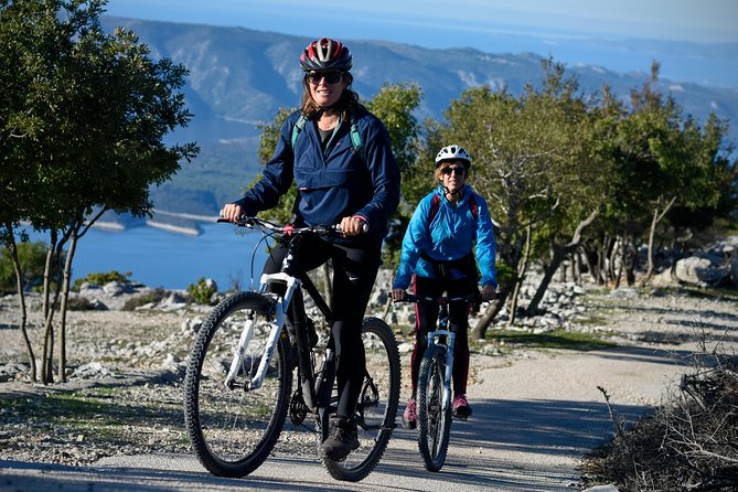 Biking Vidova - Skrip & museum of olive oil - Splitska - Postira - Lunch of local olives, cheeses, and Brac products, how to make it last