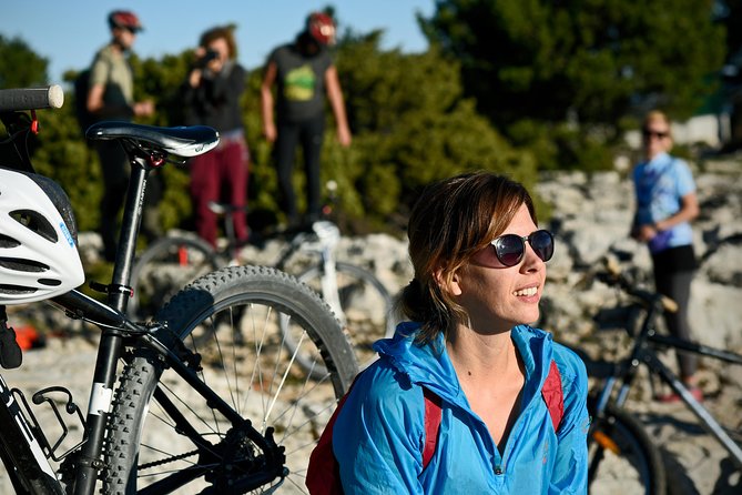 Biking Vidova - Skrip & museum of olive oil - Splitska - Postira - Price and value for a 4 hour guided bike day on Brac