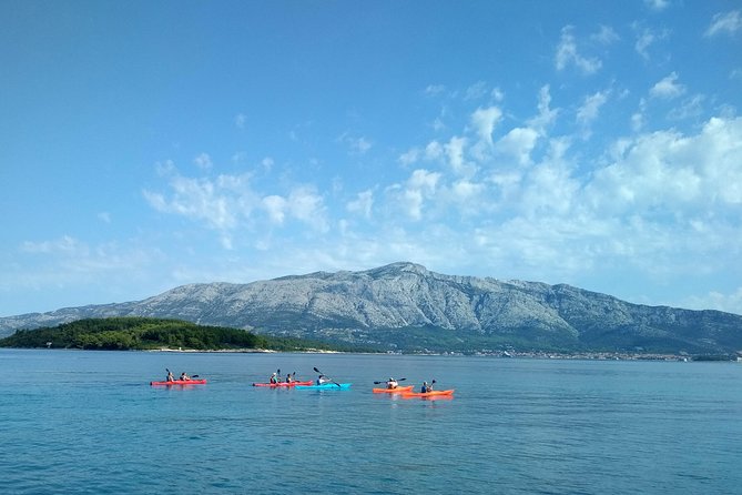 Bits of History - Half day kayak Tour with Wine delight - The half-day route: Badija, island stops, then Korčula Town