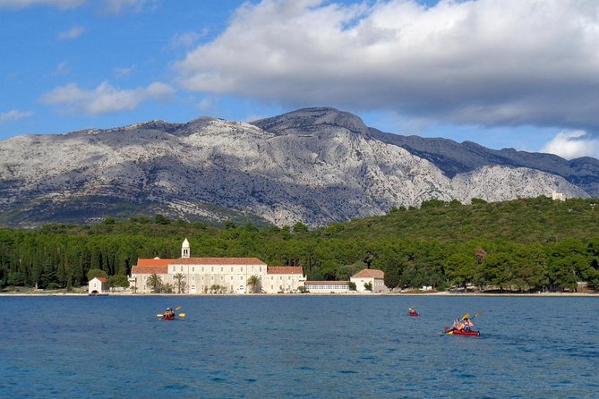 Bits of History - Half day kayak Tour with Wine delight - Otok Badija: Franciscan monastery, history with a sea view