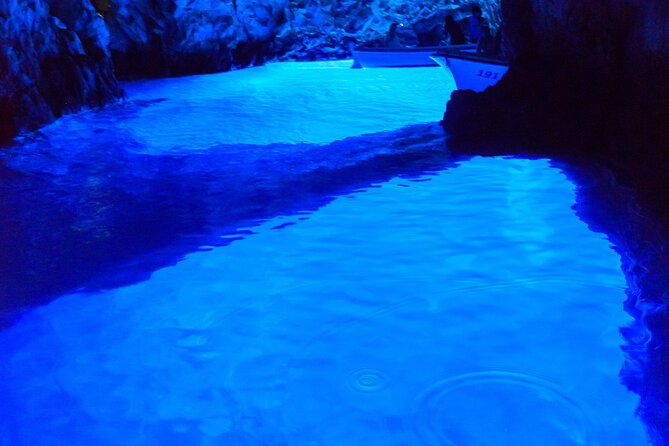 Blue Cave and Town Hvar with 5 Island Boat Tour - Quick hits before you go