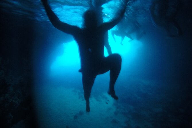 Blue Cave Boat Tour in Dubrovnik - Meeting at BluEscape, then rolling out at 8:30 am