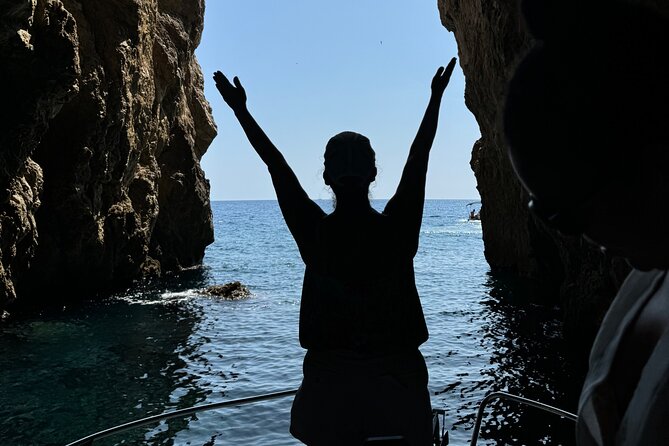 Blue Cave Boat Tour in Dubrovnik - Caves: what to expect when openings are small