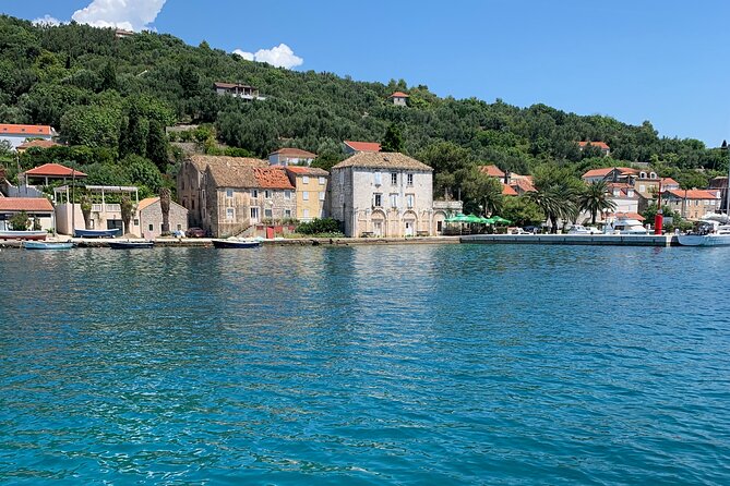 Blue Cave & Caves Small Group Tour – Dubrovnik’s Hidden Coastline - Stop 3: Sunj Beach on Lopud, the sandy shore you can actually plant on