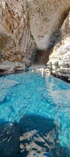 Blue Cave-Green caves-Lopud Sandy beach - tour with drink - Meeting at Lapadska obala 4, then you are off to the caves