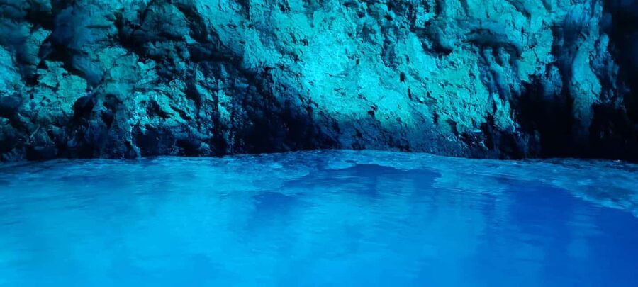 Blue Cave & Island-Hopping Tour with Snorkeling from Split - Boat comfort on a long day, plus what the small-group setup changes