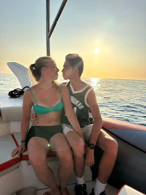 Blue Cave & Island Treasures: Komiža & 5 Gems Boat Tour - Key highlights at a glance
