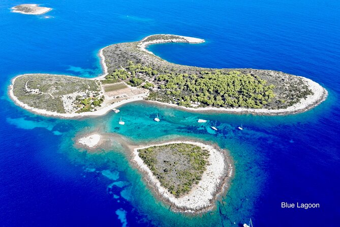 Blue cave, Mama Mia and Hvar, 5 island speedboat tour from Trogir - Stop 5: The Mamma Mia photo moment at Srebrena