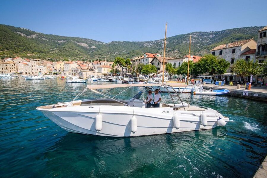 Blue Cave, Mamma Mia and 5 top destinations: From Trogir - Budikovac Blue Lagoon: snorkeling gear, real water time, and comfort tips