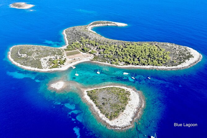 Blue cave, Mamma Mia and Hvar, 5 islands speedboat tour - Price and value: what you pay for, and what costs extra