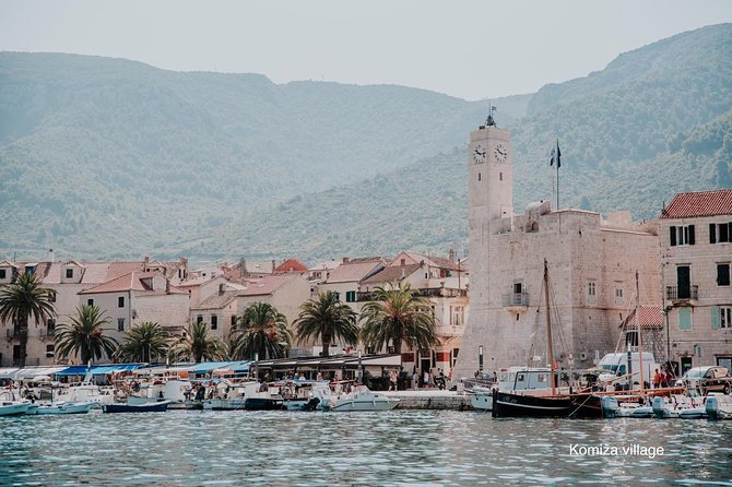 Blue cave, Mamma Mia and Hvar, 5 islands speedboat tour - Who should book this, and who should skip it