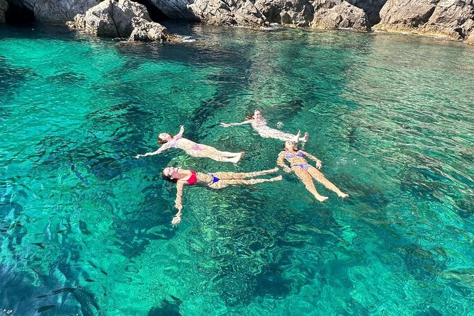 BLUE CAVE private speedboat tour with drinks - Morning timing in Dubrovnik: why 8:30 AM matters at the caves