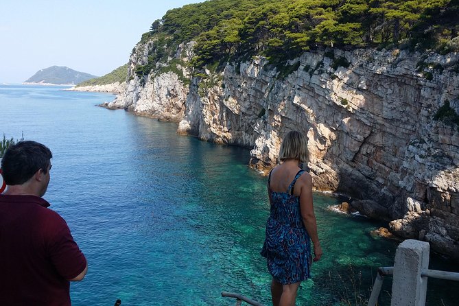 BLUE CAVE private speedboat tour with drinks - Kolocep Island caves: Blue Cave and Green Caves on a realistic timeline