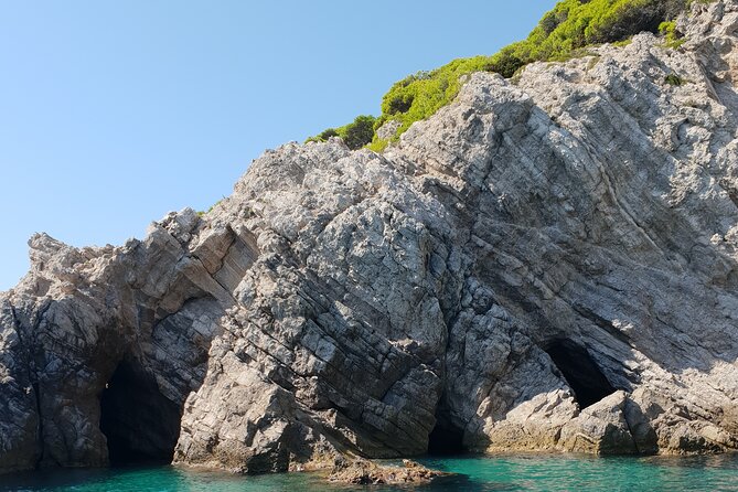 Blue cave tour - 4 caves and sandy beach - Getting there: Lapadska obala pickup and air-conditioned comfort