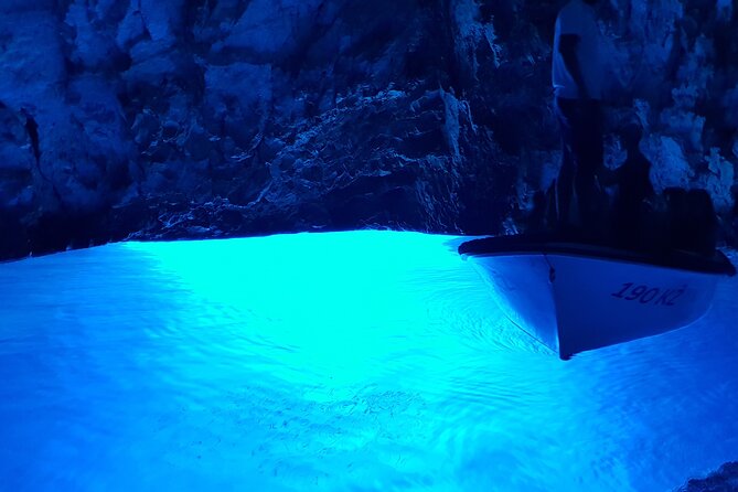 Blue Cave & Vis Island speedboat tour from Hvar - Key highlights at a glance