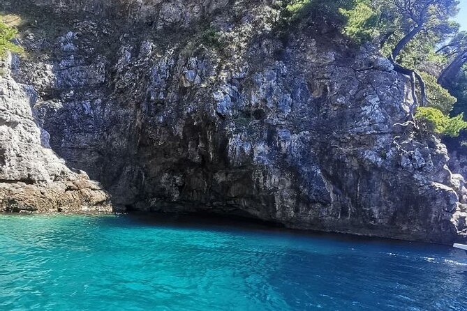 Blue & Green Cave,Sunj beach Small Group Tour with Speedboat - Price and timing, what $78.60 really buys you