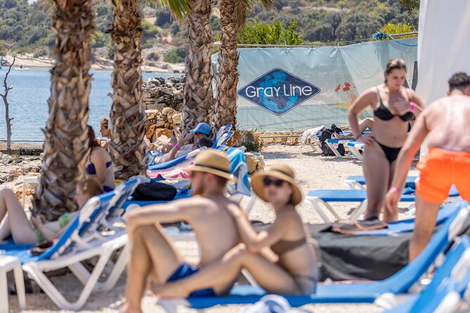 Blue Lagoon & 3 Islands Cruise with Lunch from Split - Split To the St. Nicholas Pier: timing that actually matters