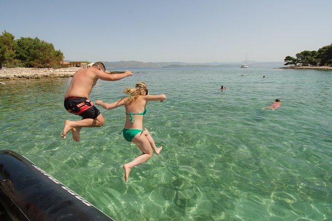 Blue Lagoon & 3 Islands Small-Group Speedboat Tour - Trogir in about an hour: UNESCO streets, but pick your priorities