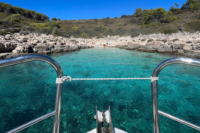Boat Tour at Delfina Hvar - Food, Snacks, and What the Brunch Actually Means on a Boat