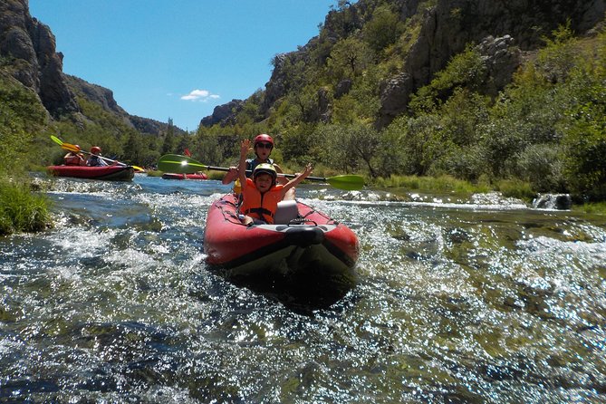 Canoe safari / rafting on river Zrmanja - Four Hours on Zrmanja Canyon: What Paddling Feels Like