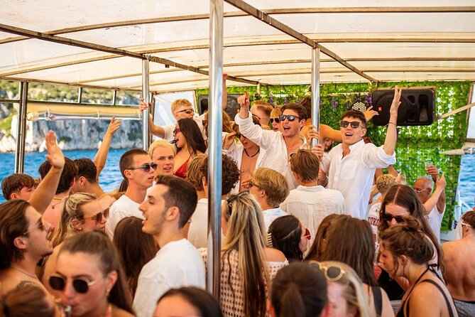 Captain’s Boat Party Split–Blue Lagoon Swim Stop + Free Shots &DJ - Should you book this Split party boat with Blue Lagoon?