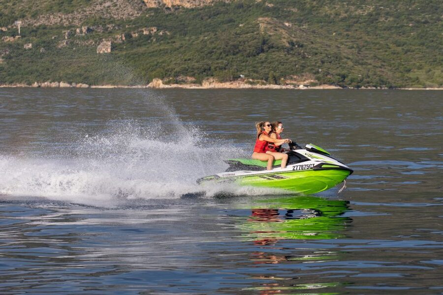 Cavtat: Jet ski rental - No guide, no fixed route, total control