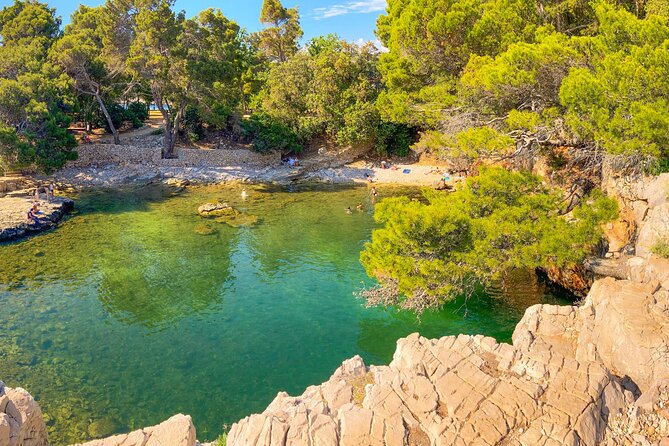 Cavtat to Lokrum Island, Betina Cave & St Jacobs beach boat tour - Drinks on board, snorkeling gear, and what the price really buys