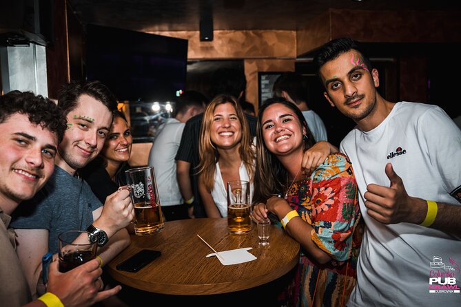 Columbo Pub Crawl Dubrovnik - Stop 2: Elyx Night Club, 40 minutes of free-flow energy