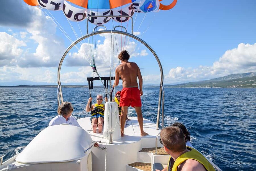 Crikvenica: Parasailing Experience Over the Adriatic Sea - From Crni Mol to takeoff, here is what your 10 minutes actually feels like