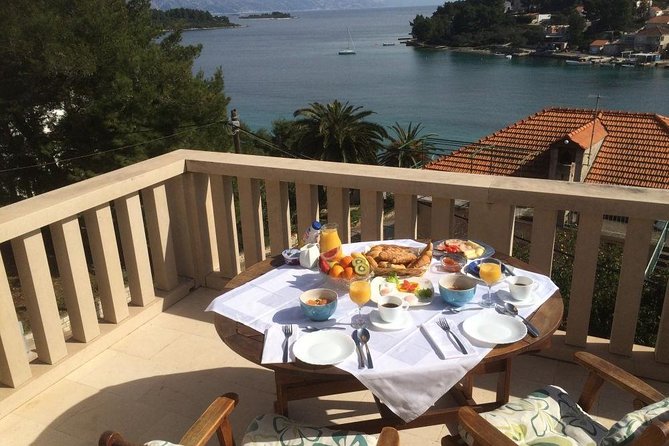 Croatia Family Multi Activity Holiday package - Day one through Ston: stone walls, festive lunch, and Pelješac oysters