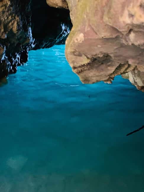 Cruise at Golden Beach and Blue cave, explore island Plavnik - Plavnik Cave swim: snorkeling masks and that unreal blue light
