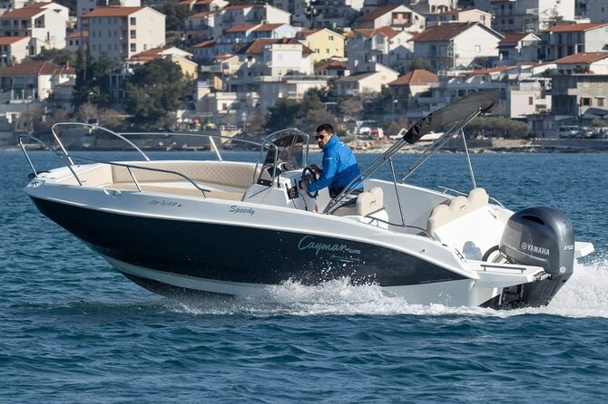 Dalmatian route - Panoramic flight over Brač, Hvar, Šolta & Split from Brač - Price and what $525.08 per group actually buys you
