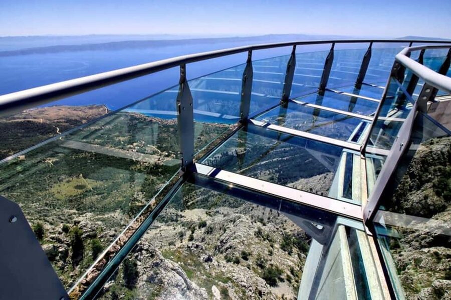 Day tour Skywalk Biokovo - Biokovo Skywalk at 1,228m: what the glass platform is like