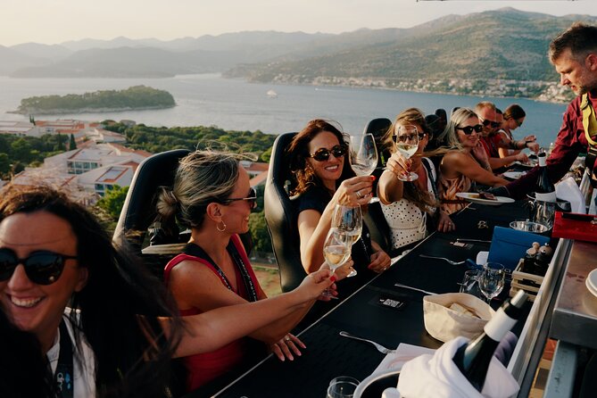 Dinner in the Sky Dubrovnik - Dine 50m above ground - The drinks and food: why the price can make sense