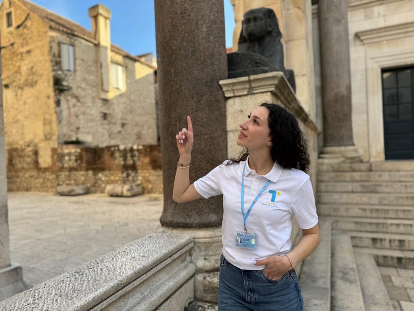 Diocletian's Palace & Old Town Split Walking Tour - Vestibul: The Palace Space That Sets the Tone