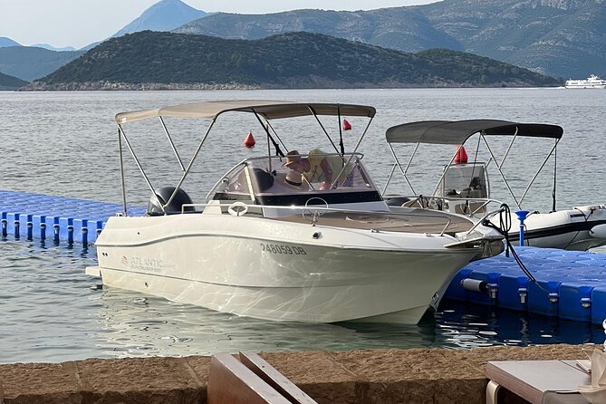 Discover Elaphite Islands and Hidden Caves in Dubrovnik - Šunj Beach on Lopud: Sandy Shore, Shallow Water, and a Proper Break