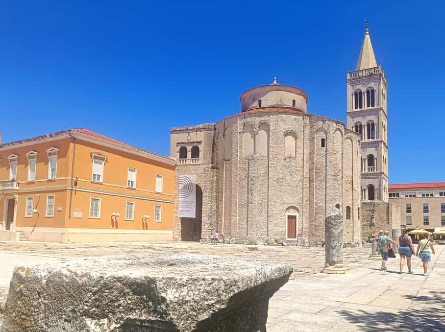 Discover Zadar privately: Individual guided tour in German - Getting local guidance after the big sights, including maraschino