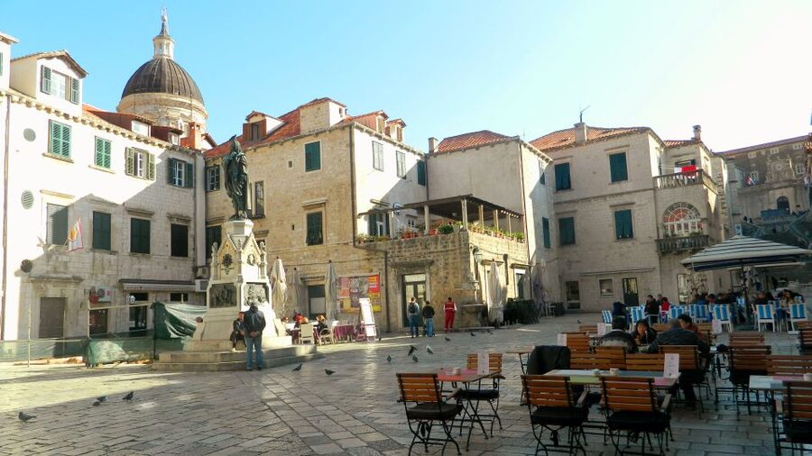 Dubrovnik: 1.5-Hour Guided Old Town Walking Tour - Old Port scenes and how fleets changed over time